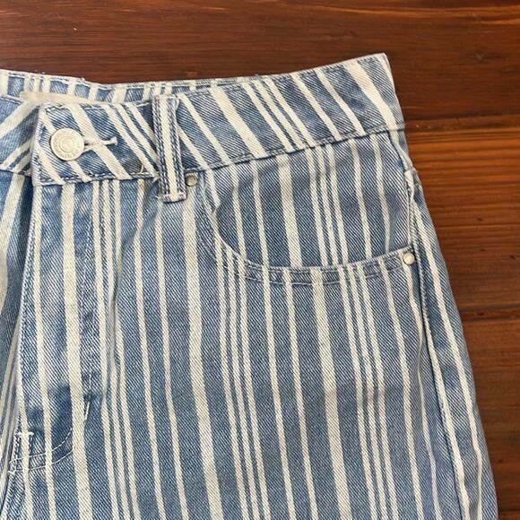 PACSUN Mom Striped cuffed hi rise denim jean shorts sz 27 - Picture 2 of 6